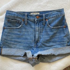 Madewell Highwasted Shorts!